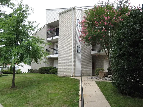 15300 Wallbrook Ct #47 Photo 1