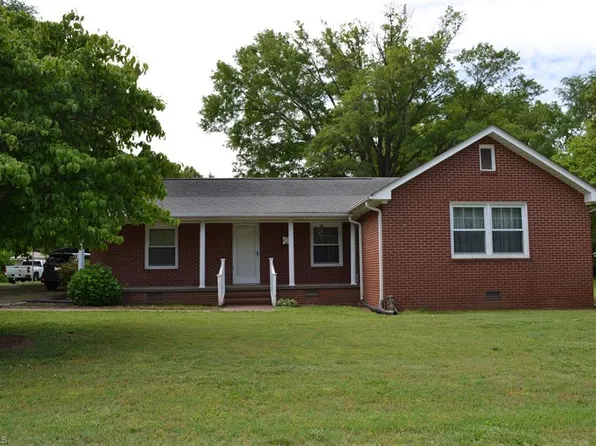 7476 State Highway 135, Mayodan, NC 27027