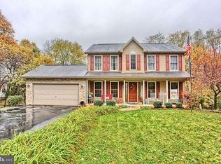 1871 Ohara Ln, Middletown, PA 17057