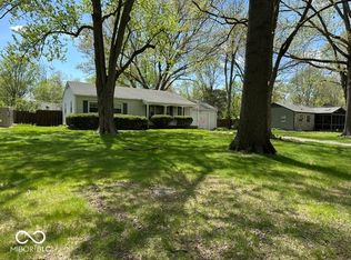 2843 Canterbury Ln, Indianapolis, IN