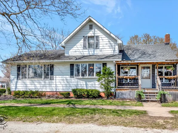 240 W Croswell Ave, Bonfield, IL 60913