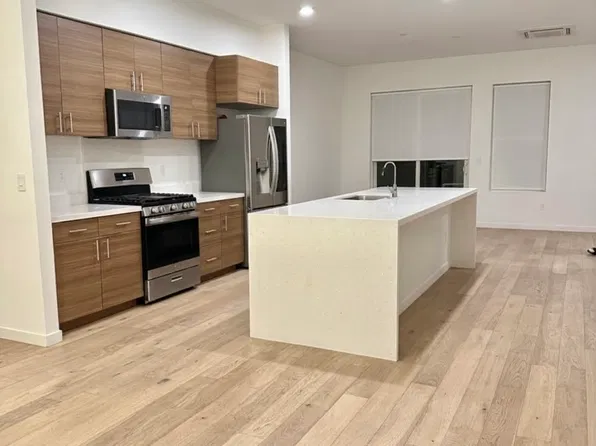 997 Central St, West Sacramento, CA 95691