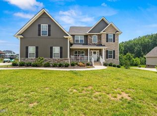 106 Sweetberry St, Oak Ridge, TN 37830
