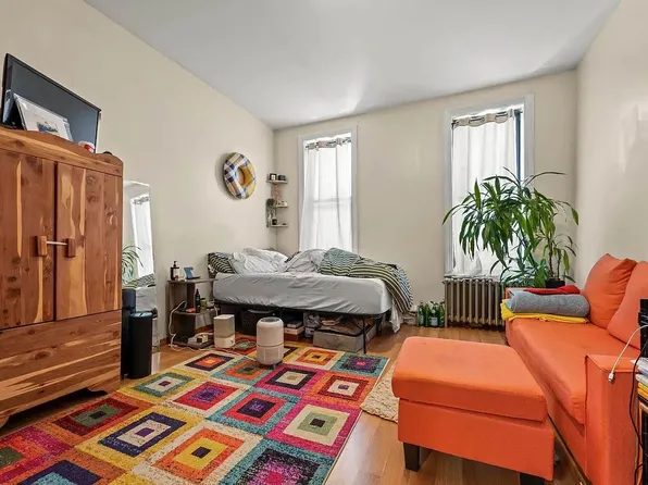 443 Bushwick Avenue image 13 of 19