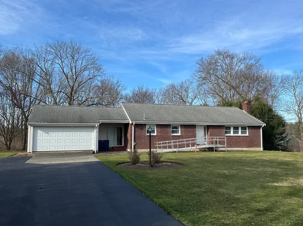 650 Oak St, Bridgewater, MA 02324