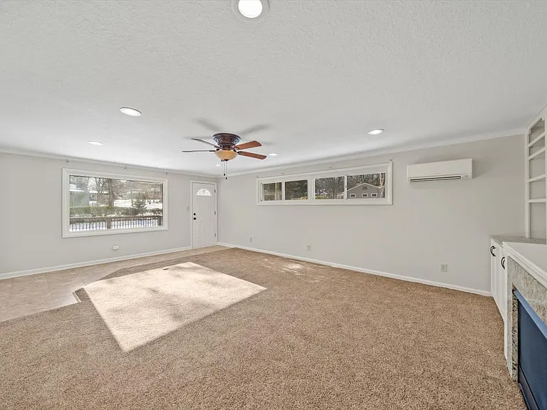 7708 Reeds Rd — Photo 8