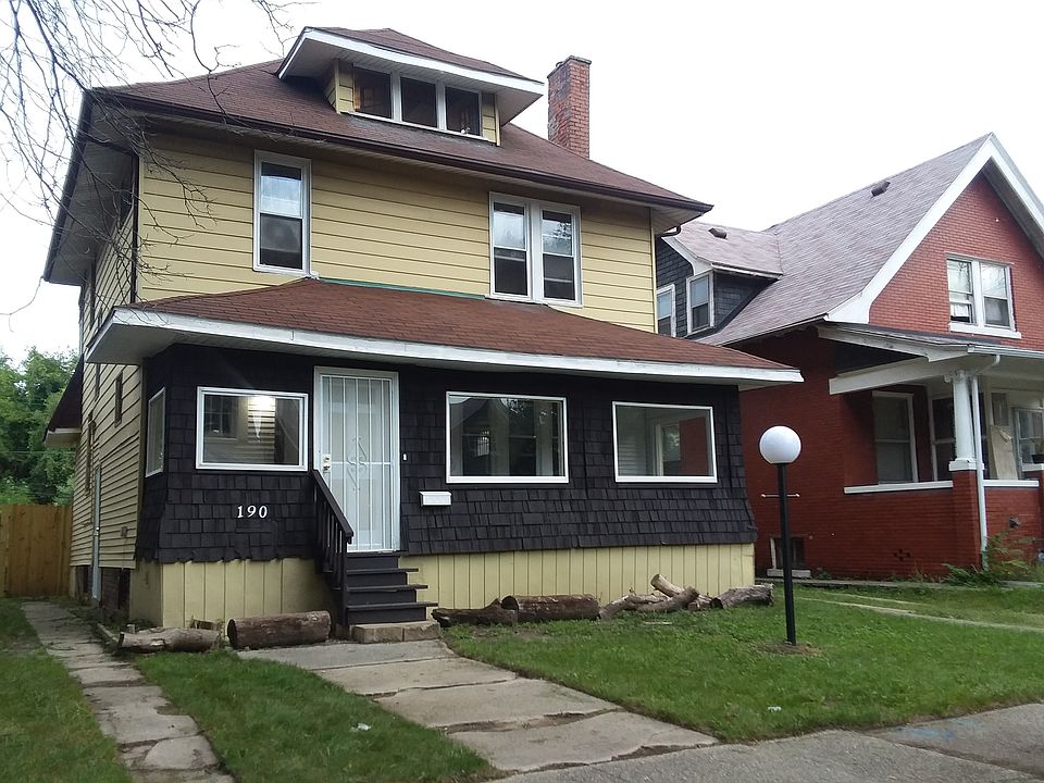 1st image of 190 Monterey St