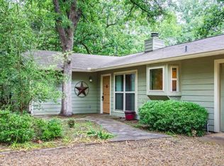 359 Peaceful Woods Trl, Holly Lake Ranch, TX 75765
