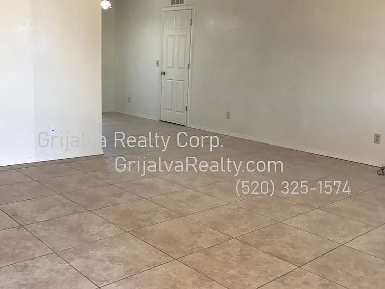 8541 E Desert Palm St — Photo 3