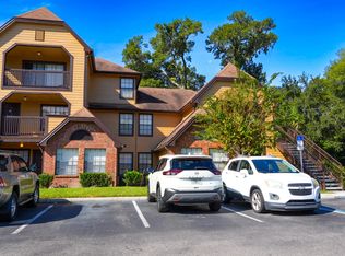 415 Lakepointe Dr UNIT 201, Altamonte Springs, FL 32701