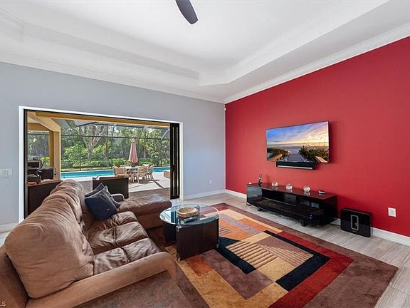 5th image of 1596 Mockingbird Dr
