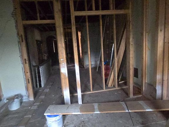 3rd image of 931 N 26th St