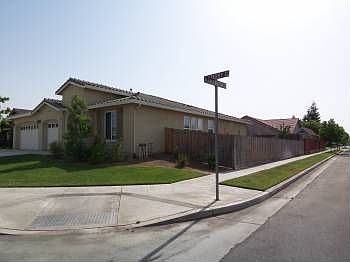 2nd image of 1038 N Perry Ave