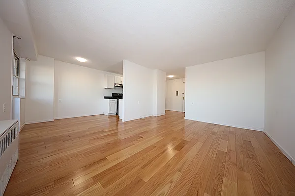 Rented by Corcoran | media 31