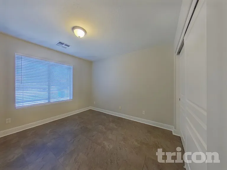 20711 N Santa Cruz Dr — Photo 9