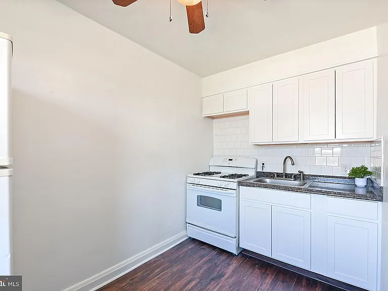 1417 Taylor Ave #2 — Photo 8