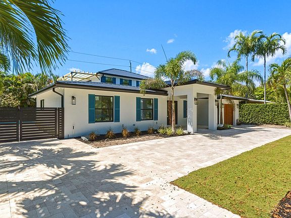3rd image of 210 Gregory Road
