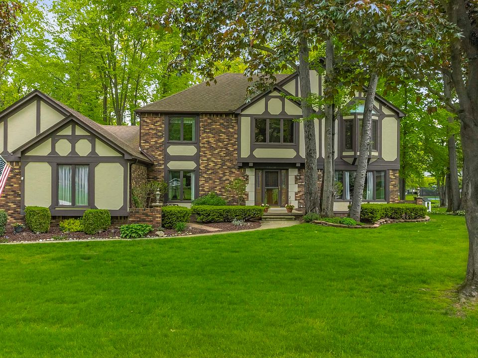 1st image of 53638 Sherwood Ln