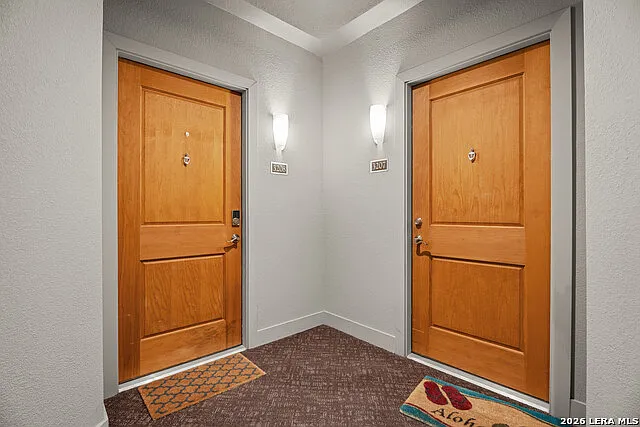 Building Photo - 7342 Oak Manor Dr #3208