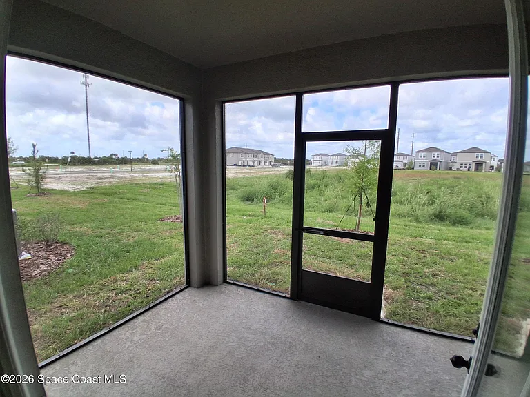 4362 Dockyard Dr — Photo 22