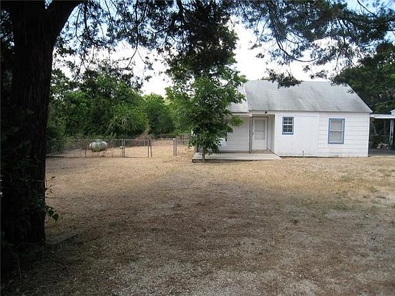 4th image of 108 Canyon Dr