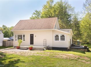 32258 Center Ridge Rd, North Ridgeville, OH 44039