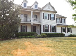 3075 Long Common Pkwy, Elgin, IL 60124