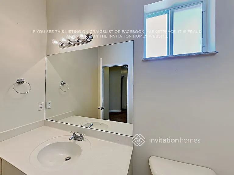 15680 SW 20th Way — Photo 19