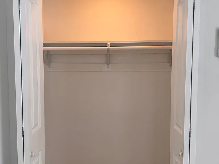 95 Troup St #5 — Photo 21