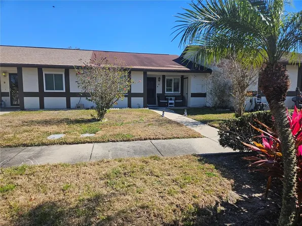 2900 Grovewood Blvd APT C, Palm Harbor, FL 34683