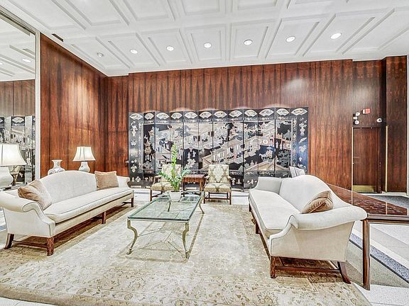 3rd image of 777 N Michigan Ave APT 3406