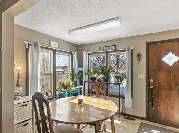 3828 Snelling Ave, Minneapolis, MN 55406