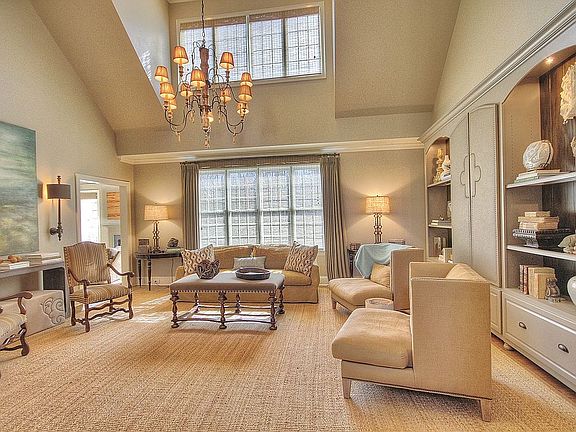 4th image of 150 Bayberry Creek Cir