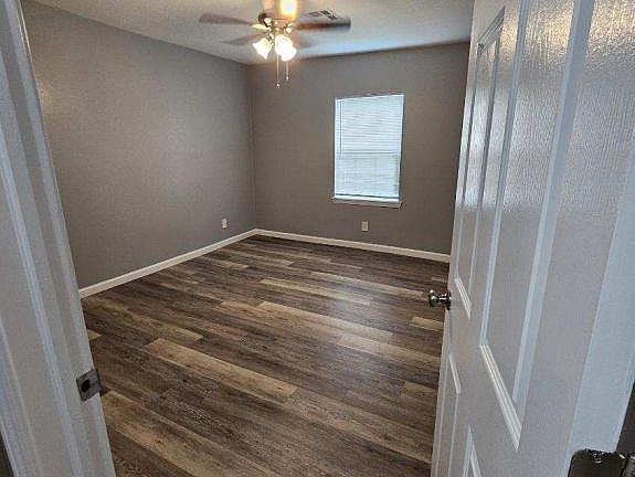 5th image of 541 E Seminole Pl N
