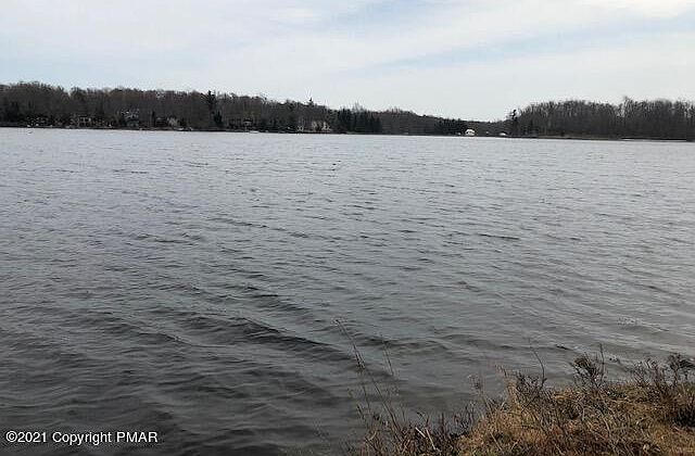 2nd image of 164 Waterfront Dr