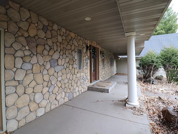 4th image of 31300 Oasis Rd