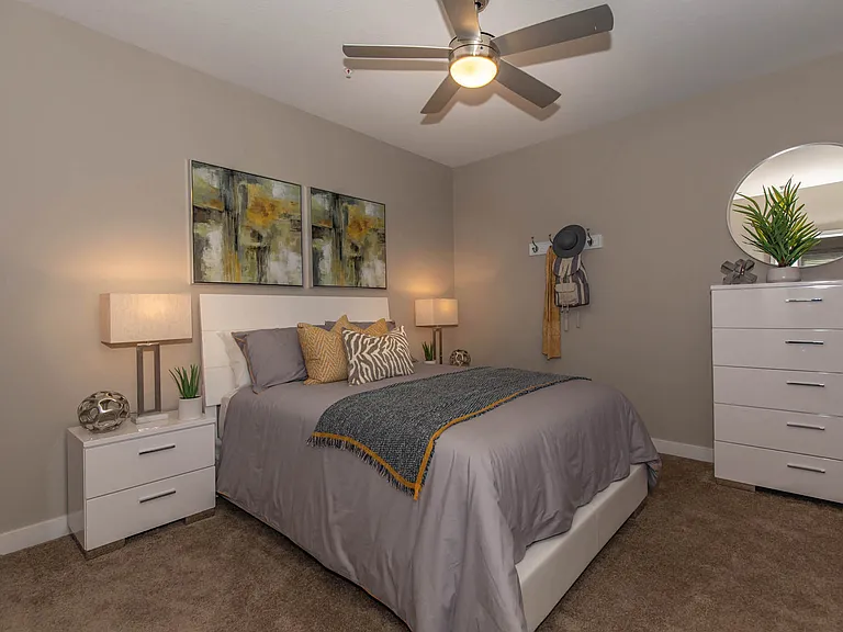 B3 1140 SQFT 2 Bed 2 Bath