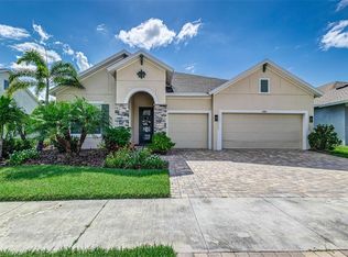 5330 Silver Sun Dr, Apollo Beach, FL 33572