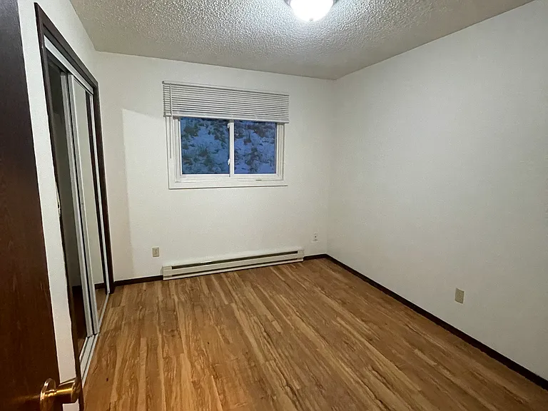 123 Turner Ct #4 — Photo 9