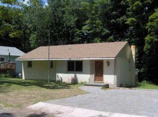 17 Hillcrest Ave, Monticello, NY 12701