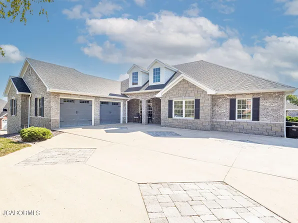 6419 Summerhill Rdg, Jefferson City, MO 65109