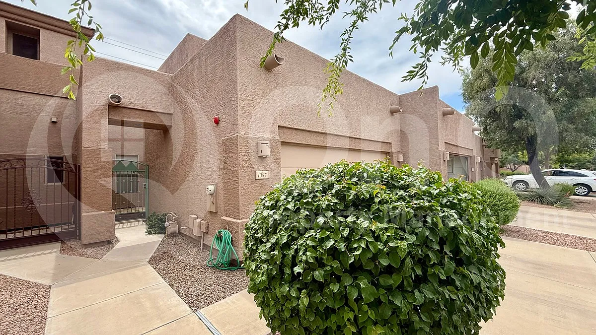 Building Photo - 1387 W Marlin Dr