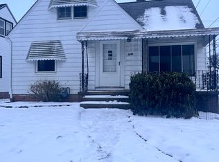 8913 Ansonia Ave, Brooklyn, OH