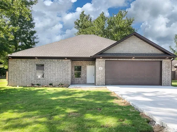 495 Alma Dr, Austin, AR 72007