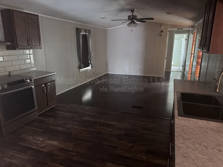 4148 Smokey Creek Rd #C — Photo 4