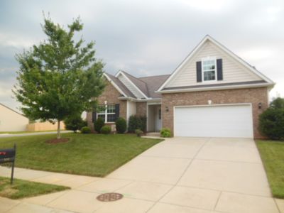 301 Augustus Ln, Mount Holly, NC, 28120