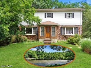 218 Towpath Rd, Rowland, PA 18428