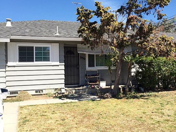 3rd image of 890 Leigh Ave