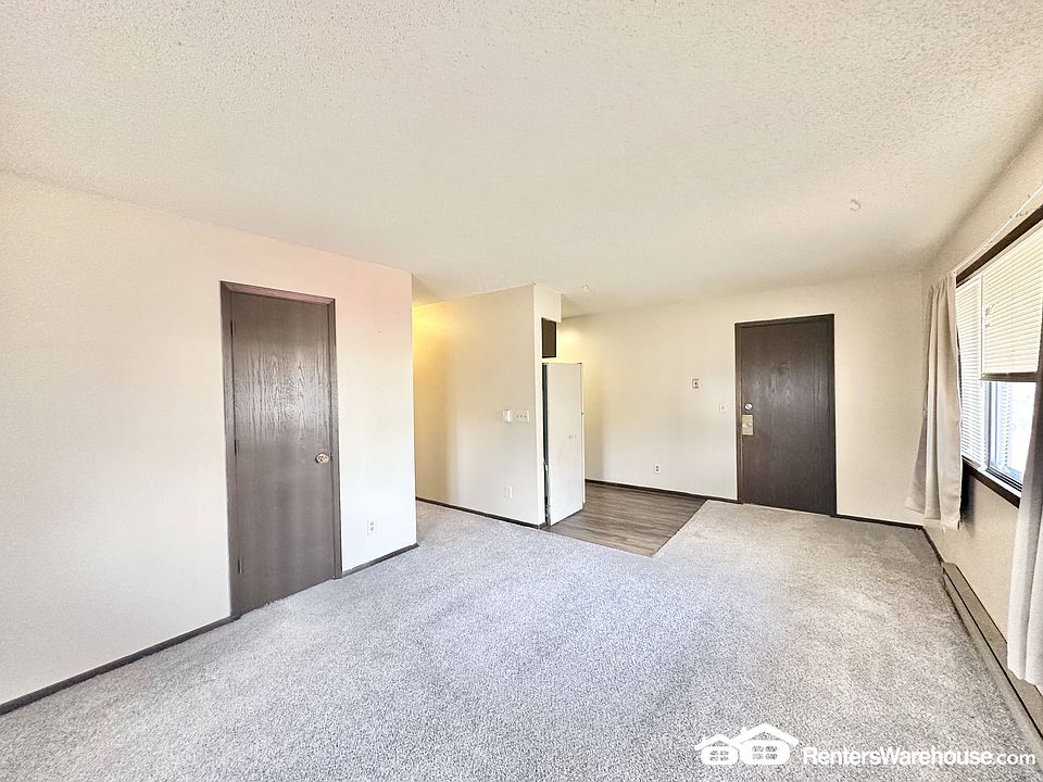 1st image of 206 N Madison St #3