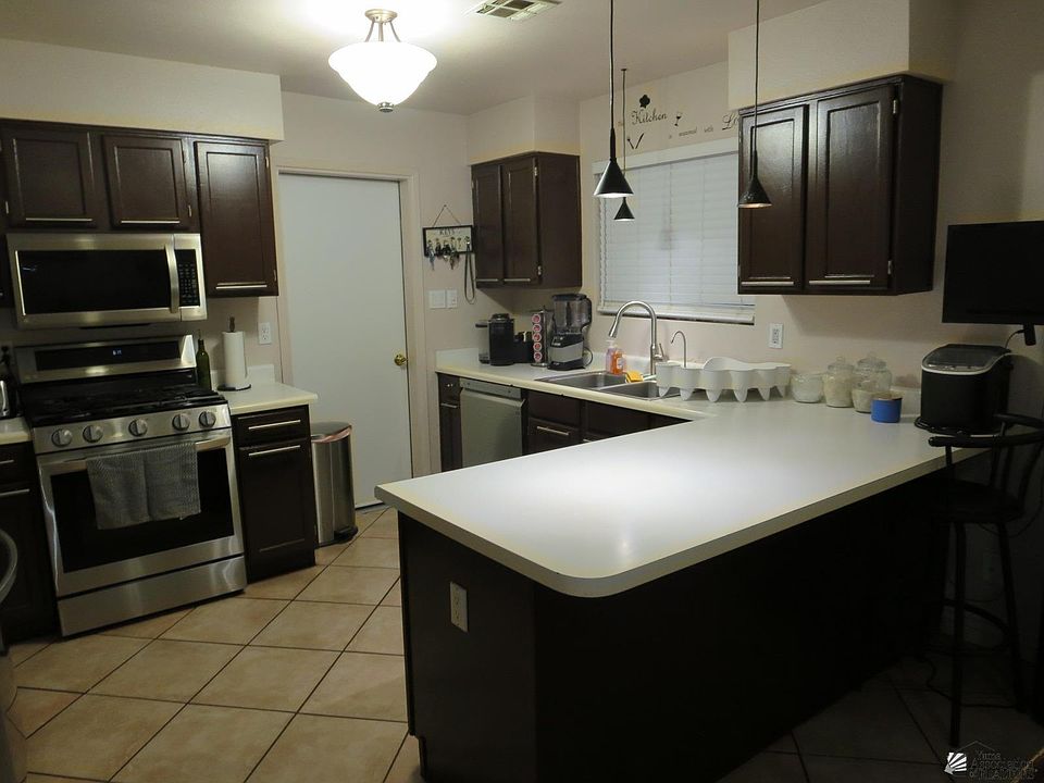 4568 W 19th Ln, Yuma, AZ 85364 | Zillow